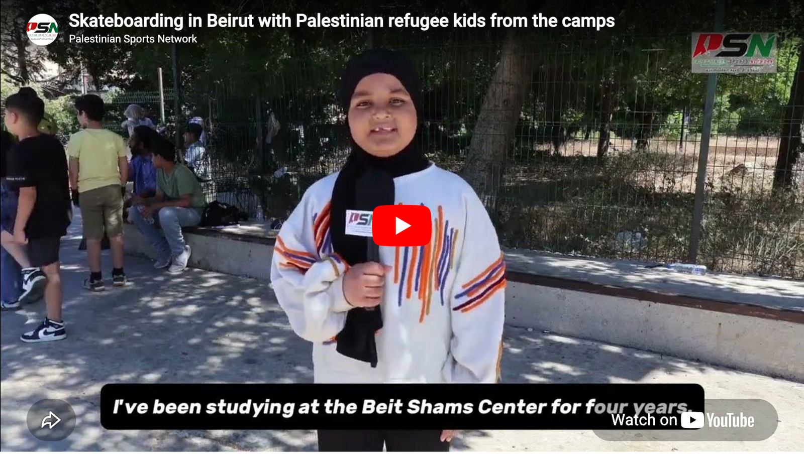 التزلج على اللوح في بيروت مع الأطفال الفلسطينيين اللاجئين من المخيمات